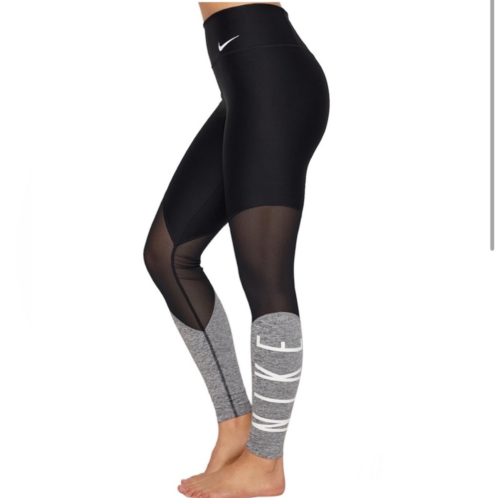 Nike Women's Black and Gray Leggings